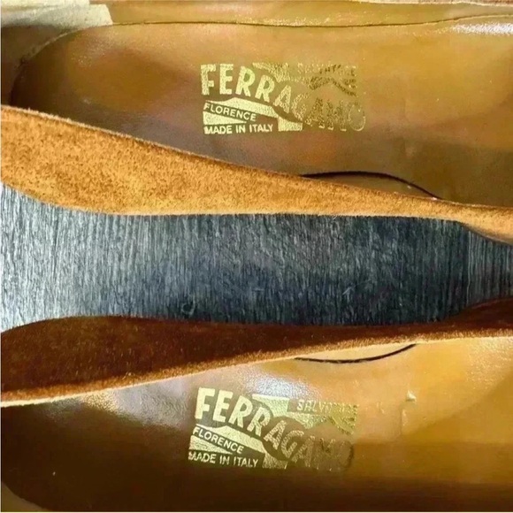 Vintage Salvatore Ferragamo Suede Kitten Heels Size 7 In Cognac - Picture 7 of 10